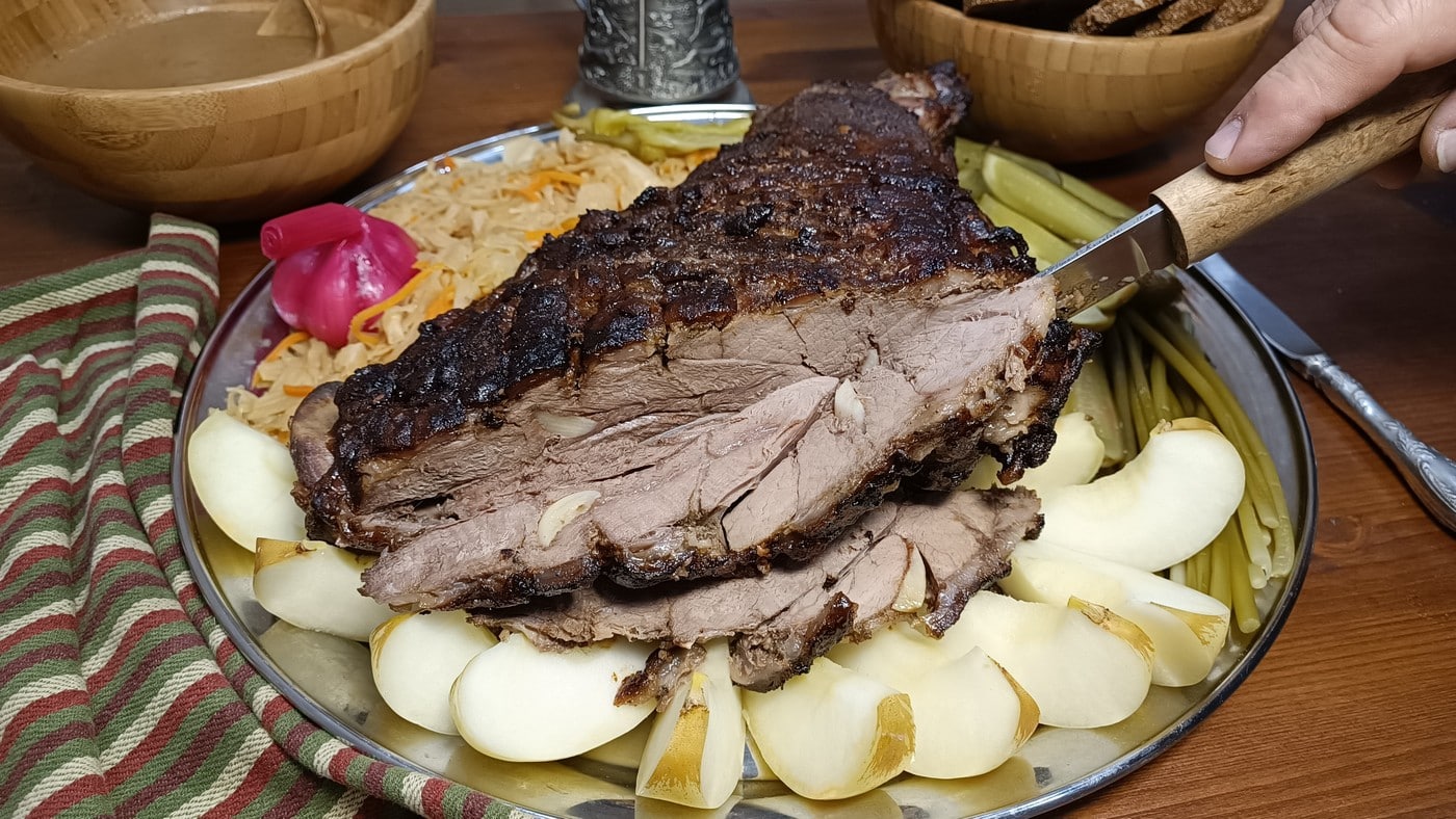 Окіст кабана в духовці