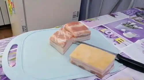 Сало: секрет м’якої шкурки при засолюванні