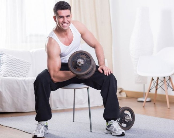 Як накачати м'язи в домашніх умовах?