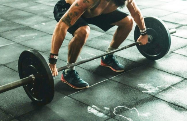 Вчені описали найкращий план силових тренувань