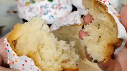 Паска: швидкий глазур без яєць та вимірювань