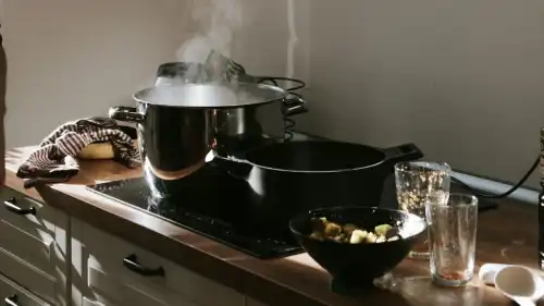 Рятуємо страви: способи виправити зіпсований обід