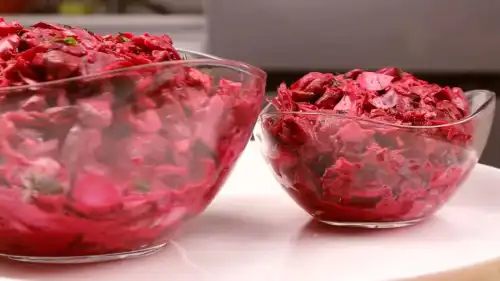 Буряковий салат: смакота, простота, до будь-якого свята