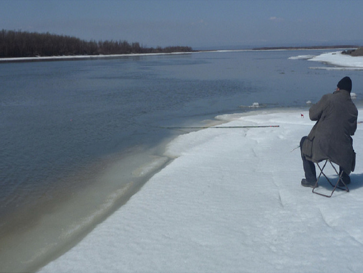 Перша відкрита вода Амура