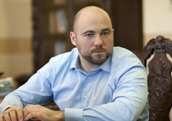 Вадиму Столару повідомили про підозру за п’ятьма статтями
