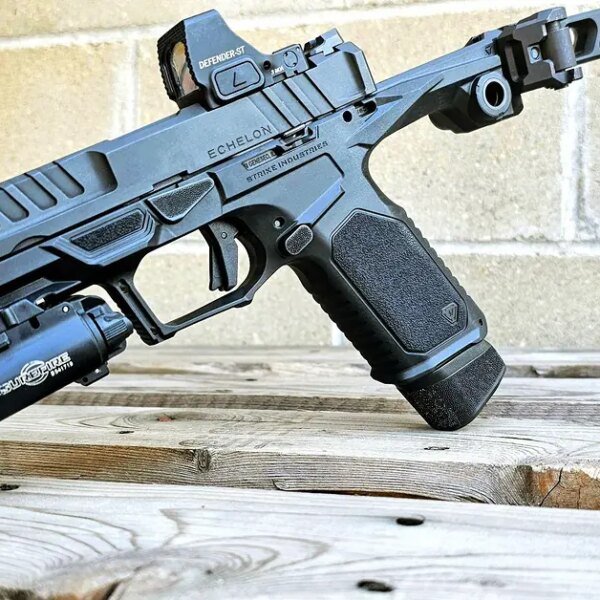 Огляд Strike Industries SMC Bravo: новий обвіс для Springfield Echelon