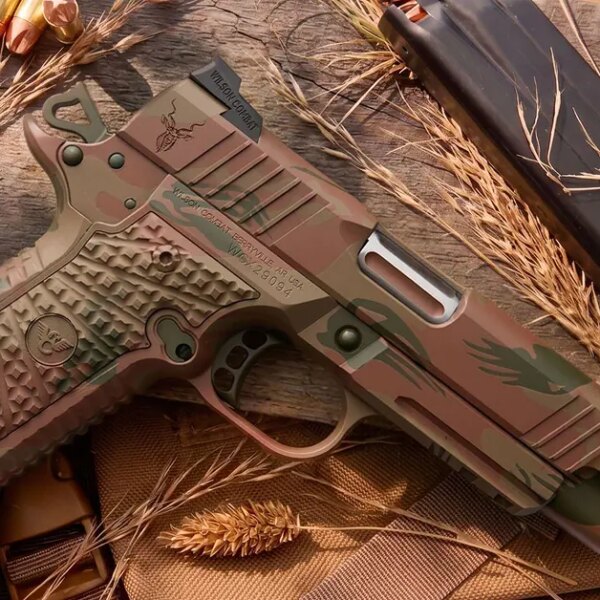 Wilson Combat перетворив зброю на витвір мистецтва у камуфляжі Rhodesian